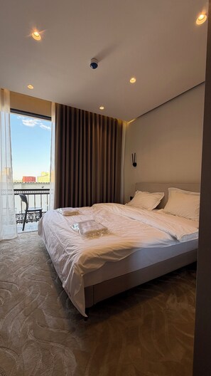 Apartment, 1 Bedroom, Accessible, Smoking - 301 Tara-jre Jabal Al Lweibdeh With Stunning View (Amman)