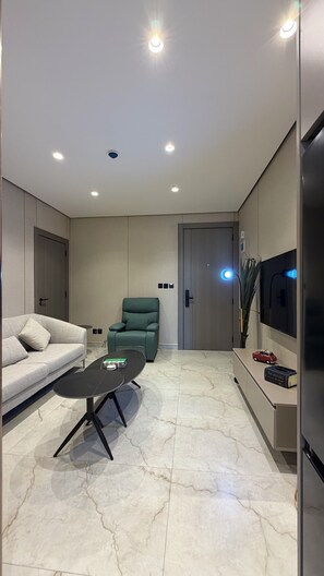 Apartemen, 1 kamar tidur, akses difabel, Boleh Merokok | Ruang keluarga