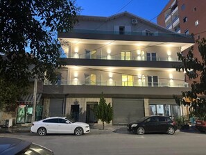 Exterior - Kanaj Rooms and Apartments (Vlora)