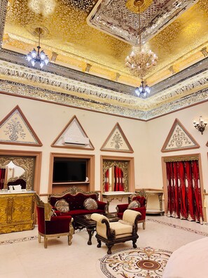 Interior - Mahal Khas Palace (Bharatpur)