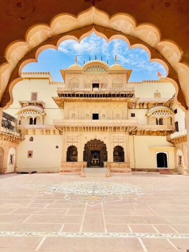 Mahal Khas Palace