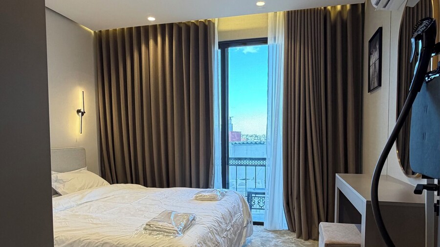 302 Tara-jre Jabal Al Lweibdeh With Stunning View