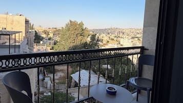 Apartment, 1 Bedroom, Accessible, Smoking | Balcony