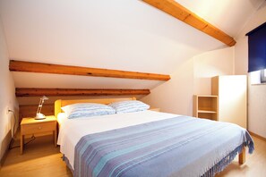 2 camere, accesso a Internet, lenzuola