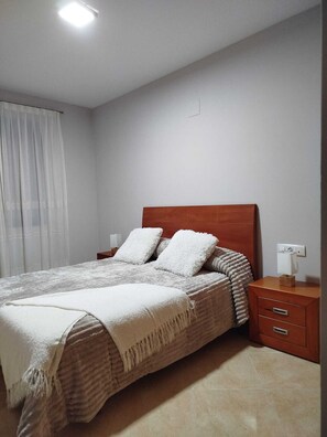 Iron/ironing board, WiFi, bed sheets - Vrbo Property (Benissa)