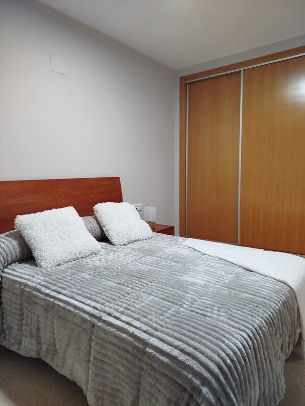 Iron/ironing board, WiFi, bed sheets - Vrbo Property (Benissa)