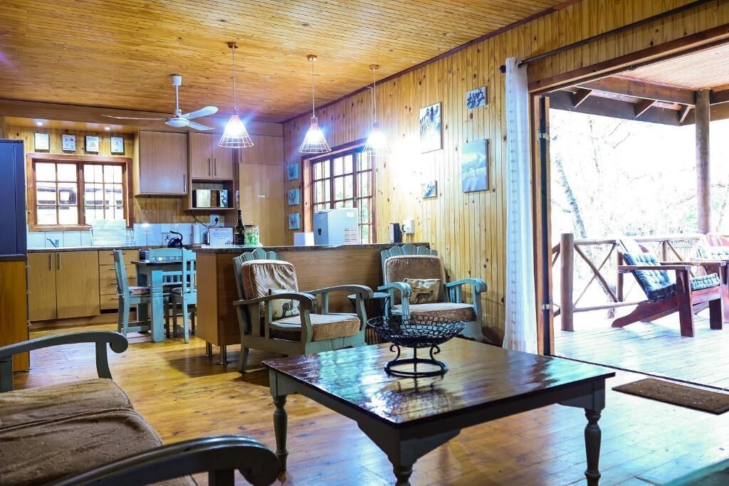 Casa, 4 quartos | Área de estar