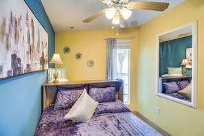 Apartment (1 Bedroom) | Interior - Corpus Christi Ocean-view Condo, Walk to the Beach (Corpus Christi)