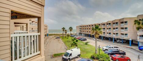 Apartment (1 Bedroom) | Front of property