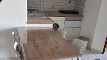 Apartment | Dining