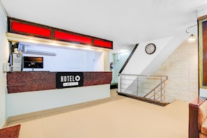House | Reception