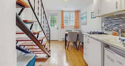 Cozy 1-bedroom condo with Parking!