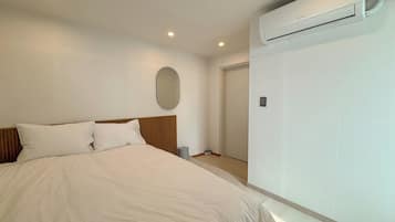 Comfort Double Room, City View | Premium bedding, down comforters, pillowtop beds, desk
