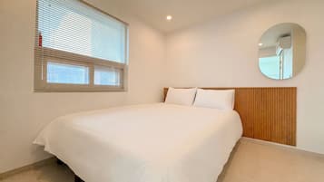 Comfort Double Room, City View | Premium bedding, down comforters, pillowtop beds, free minibar