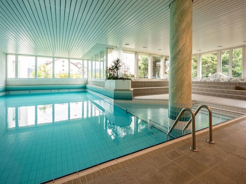 Cosy apartment for 5 guests with pool, WIFI, TV and balcony