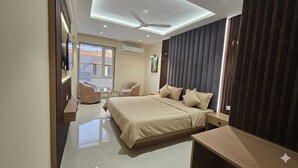 WiFi (free) - Benchmark Stays (Indore)