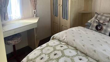 2 bedrooms, free WiFi, bed sheets