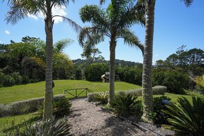 Property grounds - Rest+Lush Bush+Pool+ Spa+BBQ+Private (North shore)