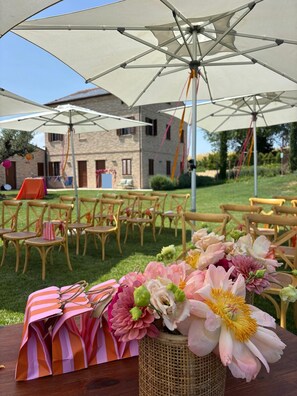 Deluxe Villa, Patio, Hill View | Outdoor banquet area