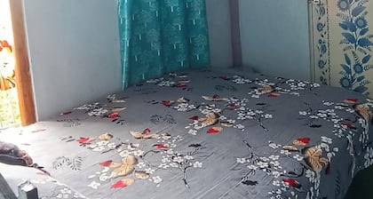 Soothing 2-bedroom bed & breakfast in charming Mawlynnong