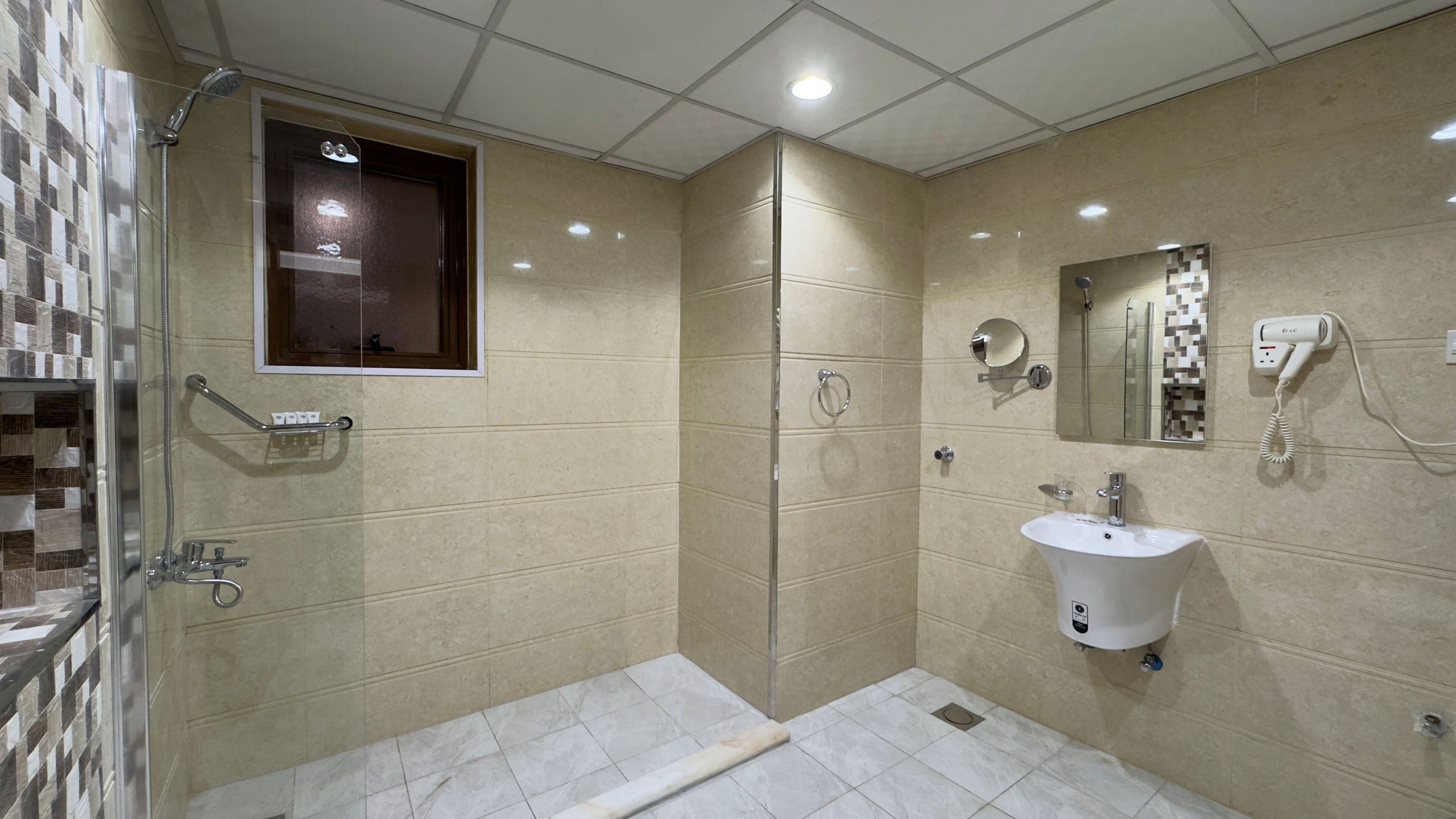 Hair dryer, towels, soap, shampoo