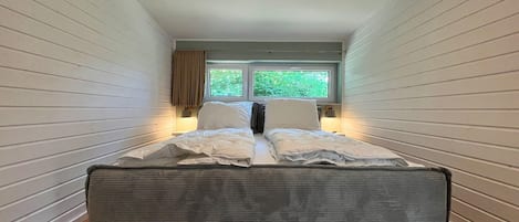 4 Schlafzimmer, Bügeleisen/Bügelbrett, Reisekinderbett, kostenloses WLAN