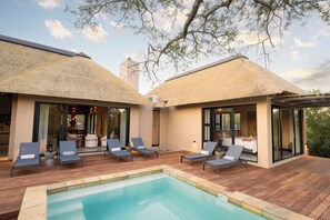 A heated pool - Vrbo Property (Hoedspruit)