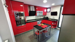 Private kitchen - Vrbo Property (Torrejón de Ardoz)