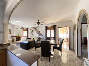 Interior - Mediterranean villa, private pool - max guests (Miami Playa)