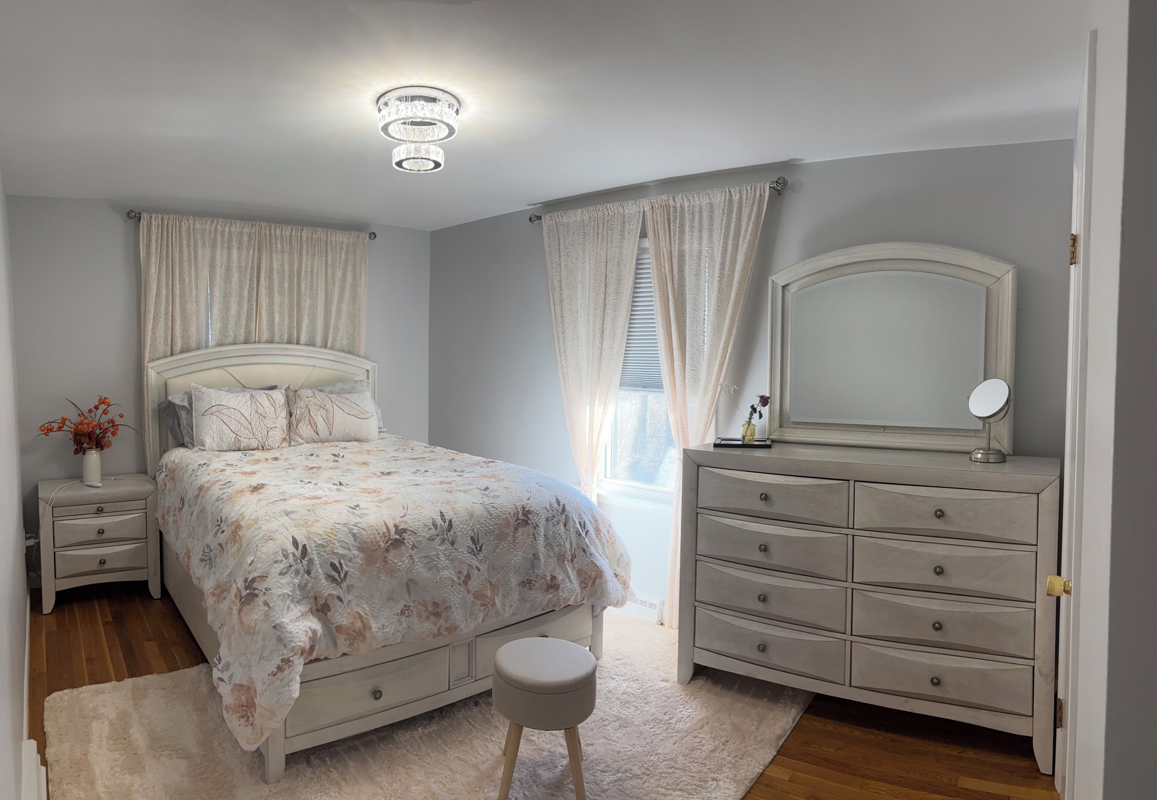 3 chambres, fer et planche à repasser, Wi-Fi gratuit, draps fournis