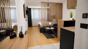 Comfort Studio Suite, Courtyard View