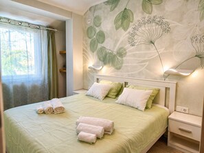 In-room safe, iron/ironing board, free WiFi, bed sheets