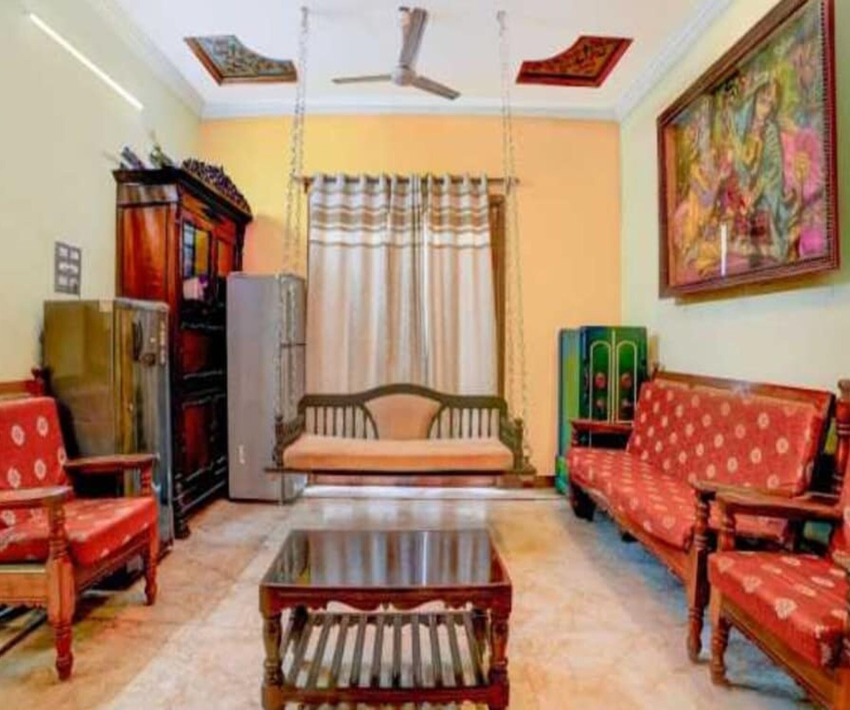 House | Reception