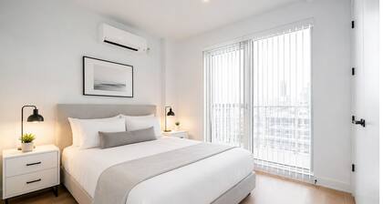 The Washington District Suite