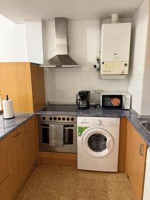 Private kitchen - Casa Errell Arte  (Salou)