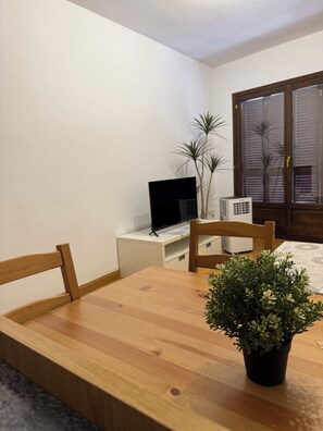 Dining - Casa Errell Arte  (Salou)