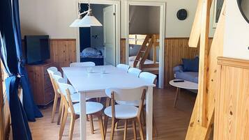 House | Dining