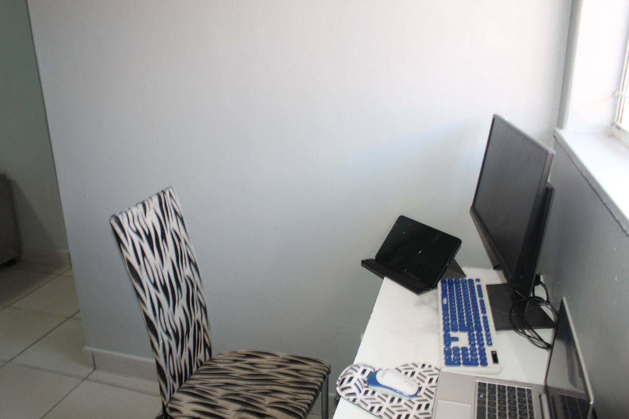 Apartment, Multiple Bedrooms, Accessible, Balcony | Interior