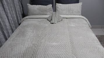 Apartemen, akses difabel, balkon | 1 kamar tidur