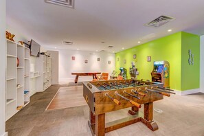 Spielezimmer