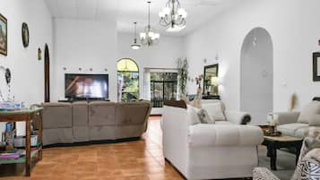Smart TV, video games, DVD player, books