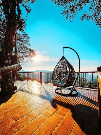 Terrace/patio. Casa Montecielo: Mountain Retreat in Ataco • Dream Views