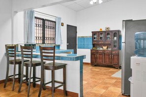 Interior - Spectacular Views in Ataco · Fire Pit & BBQ. (Tacuba)