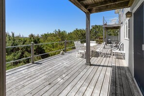 Outdoor dining - Oceanfront Retreat • 3BR + Den / 4th Bedroom (Cherry Grove)