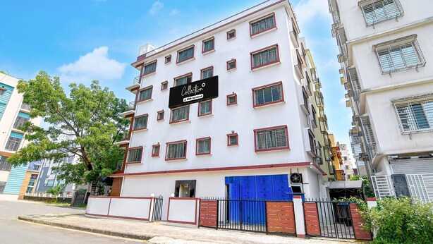 House | Exterior - Classic Newtown Bus Stand (Barasat)