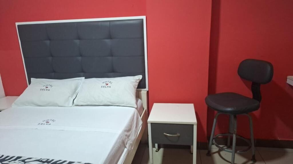 Classic Single Room | Desk, WiFi (free)