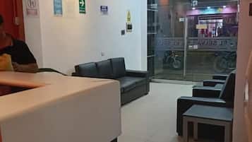 Classic Single Room | Lobby