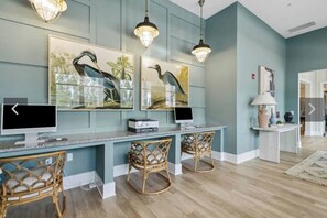 Business centre - Near Amelia Island. KingBed. Pool. Pickle Ball Gym (Yulee)