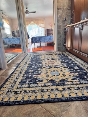 Interior - Your Ideal Gateway Awaits you in this charming 3-bedroom house. (Ocean City)