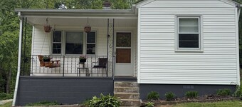 Quiet-peaceful 2-bedroom house with AC in Stanardsville, VA. NO PETS!